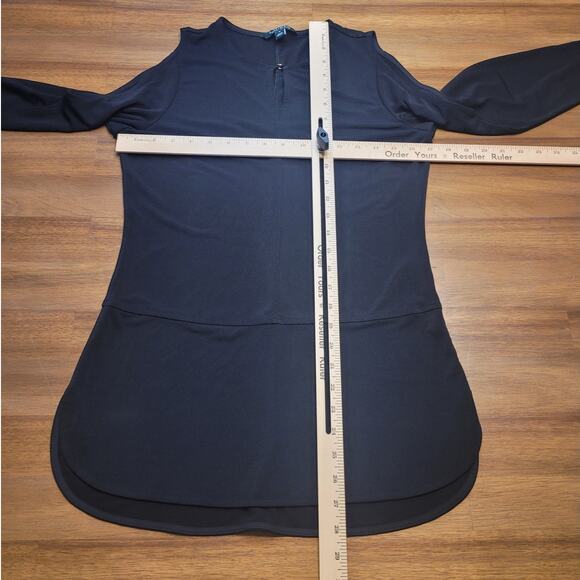 Ralph Lauren LRL Black Cut Out Shoulder Keyhole Long Sleeve Top Women S - Picture 4 of 6
